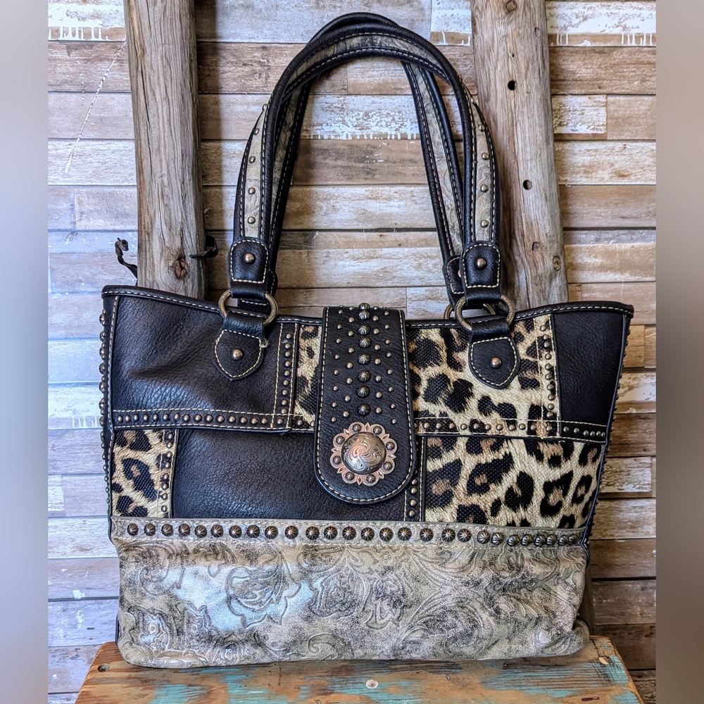 Leopard Print and Black Women's Tote Bag